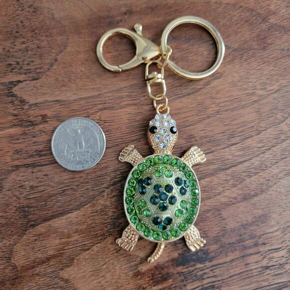 NEW Womens Turtle Keychain - Picture 1 of 4